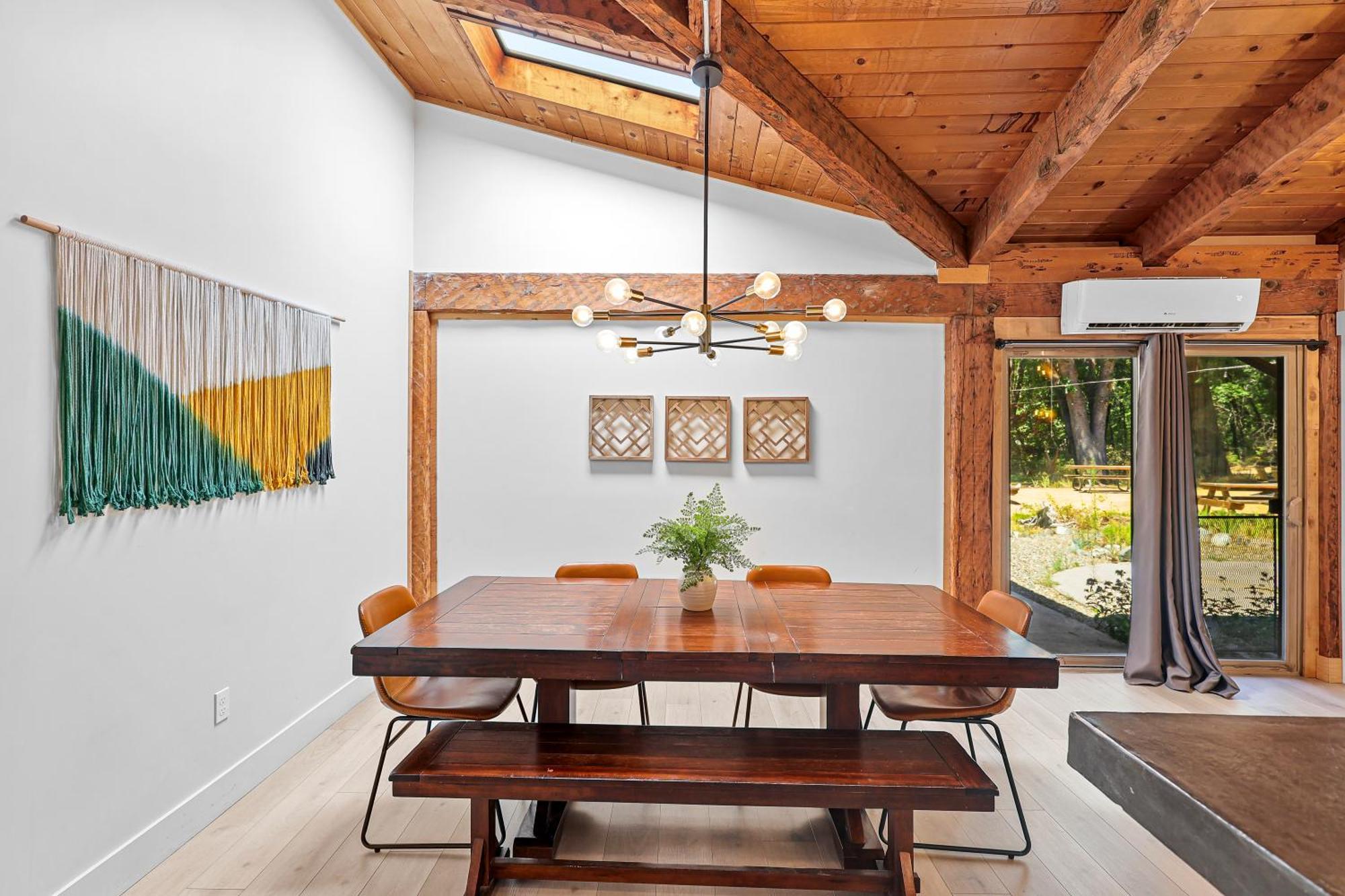 Basecamp Lodge Mount Shasta Δωμάτιο φωτογραφία