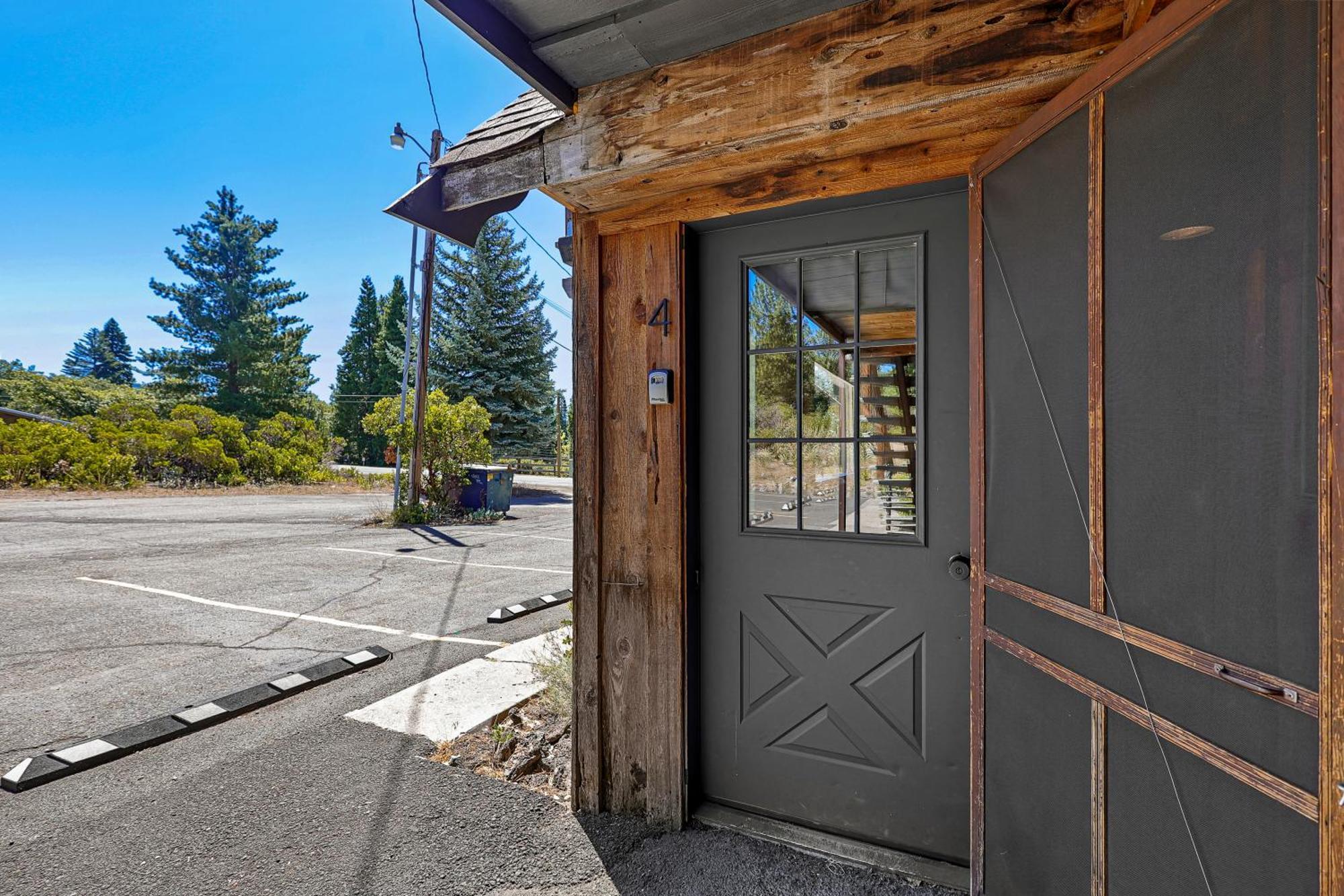 Basecamp Lodge Mount Shasta Δωμάτιο φωτογραφία