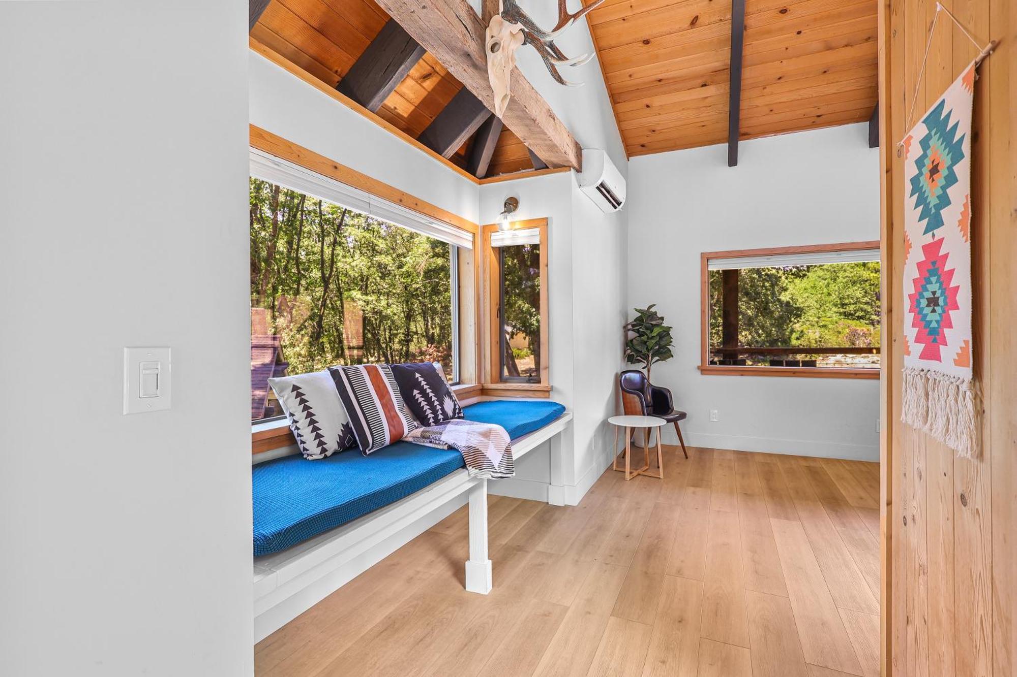 Basecamp Lodge Mount Shasta Εξωτερικό φωτογραφία