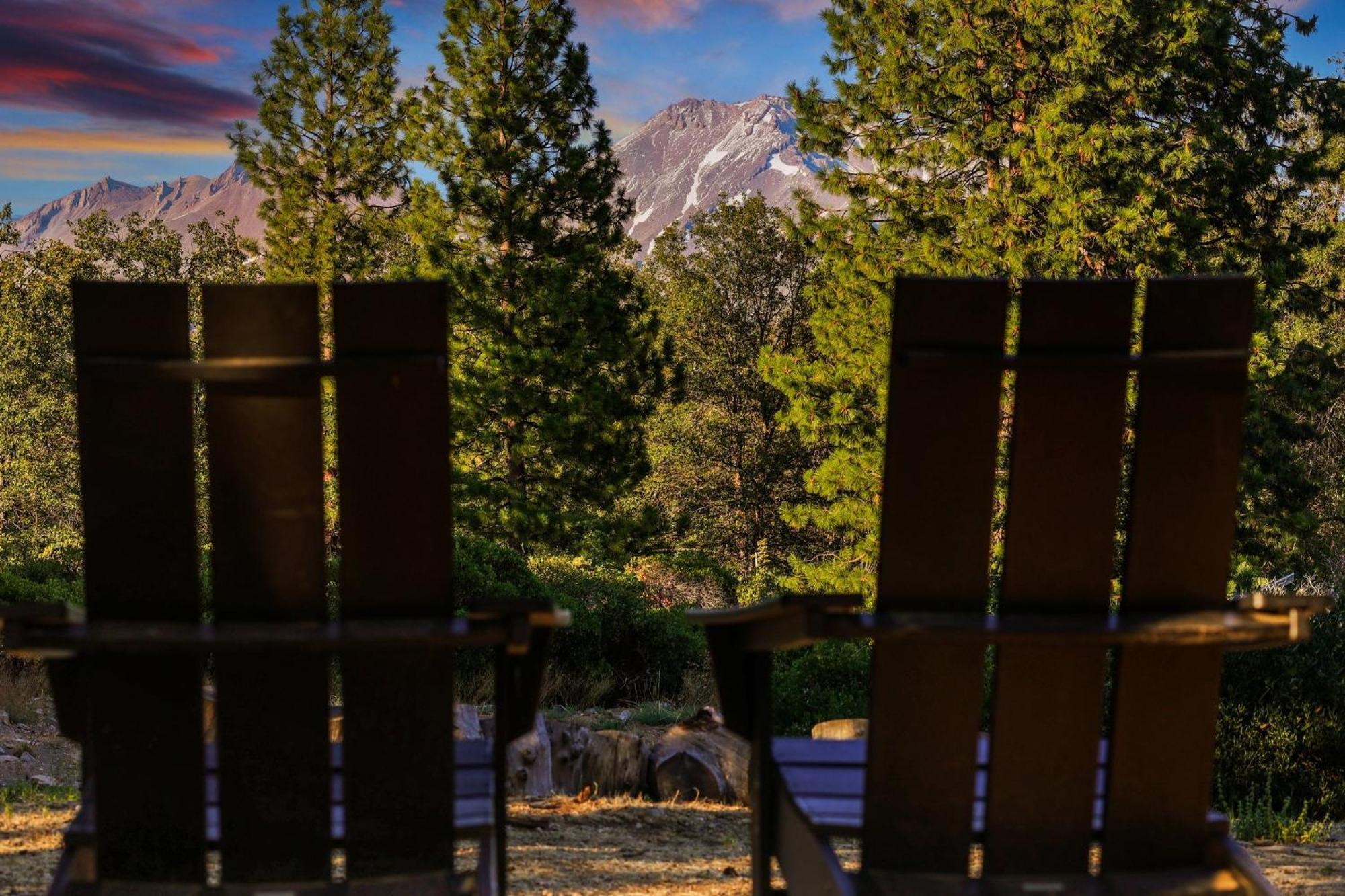 Basecamp Lodge Mount Shasta Εξωτερικό φωτογραφία
